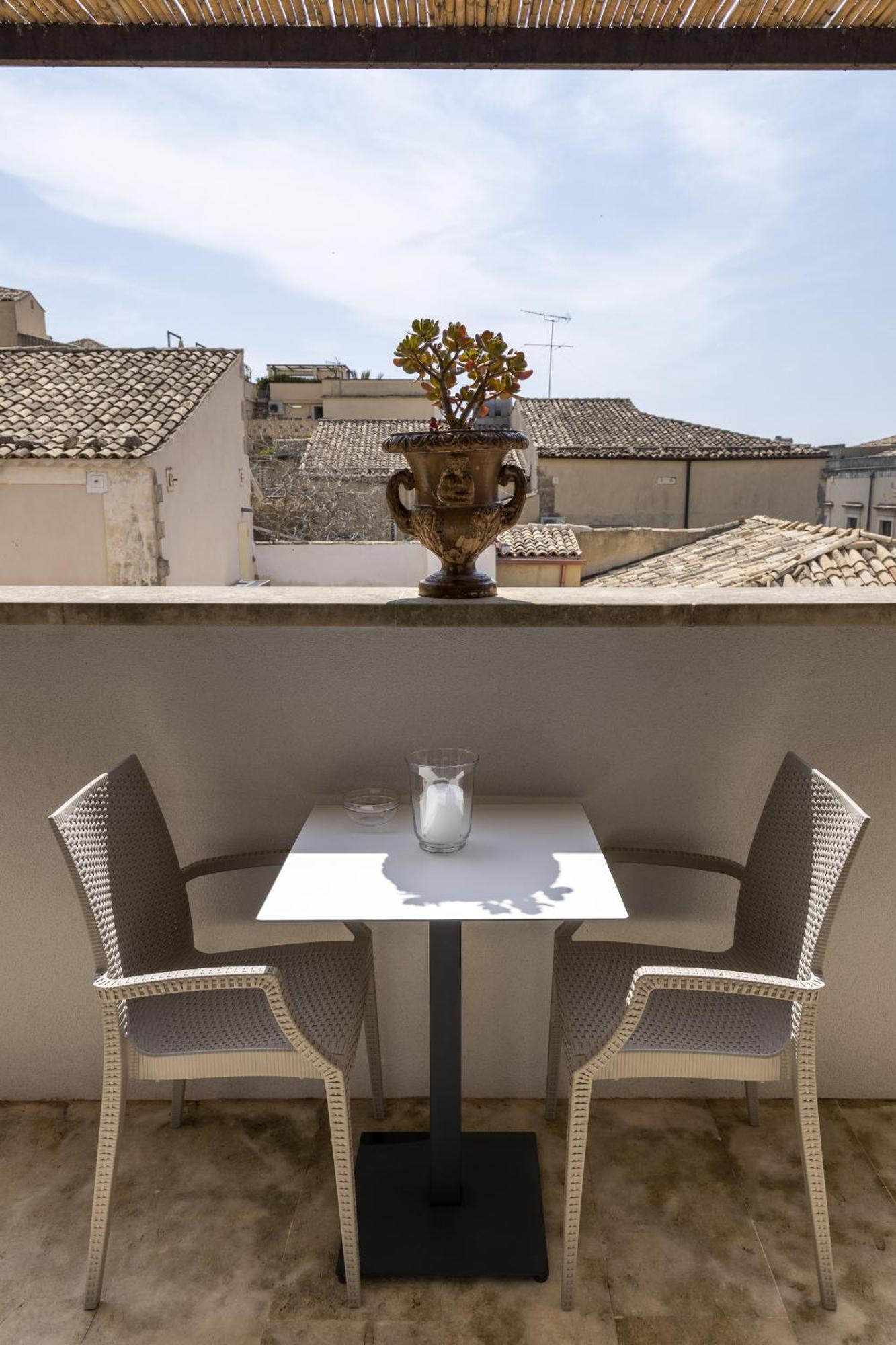 B&B Vicere Speciale Noto Buitenkant foto